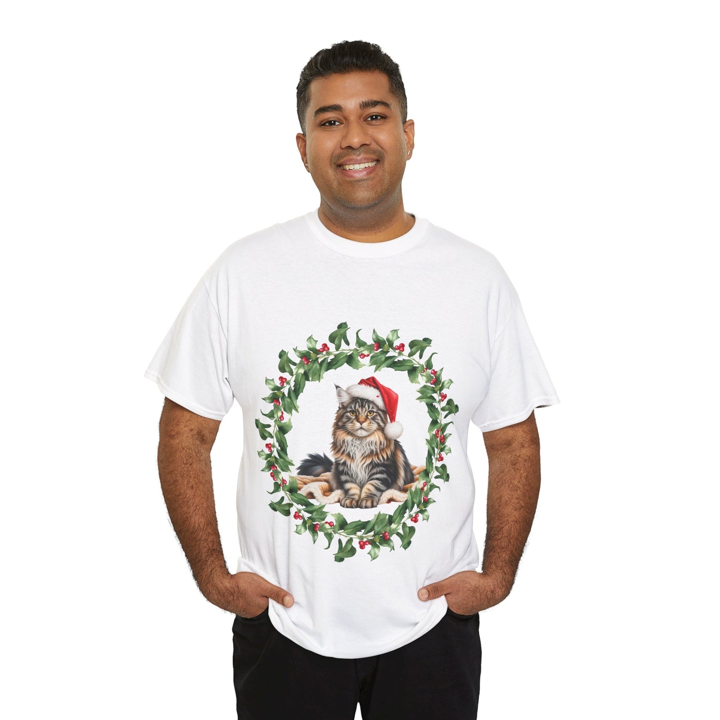 Maine Coon cat Christmas wreath T-Shirt, Festive Maine Coon Cat Christmas Tee, Cute Pet Lover Shirt, Holiday Apparel, Great Gift for Pet Owners