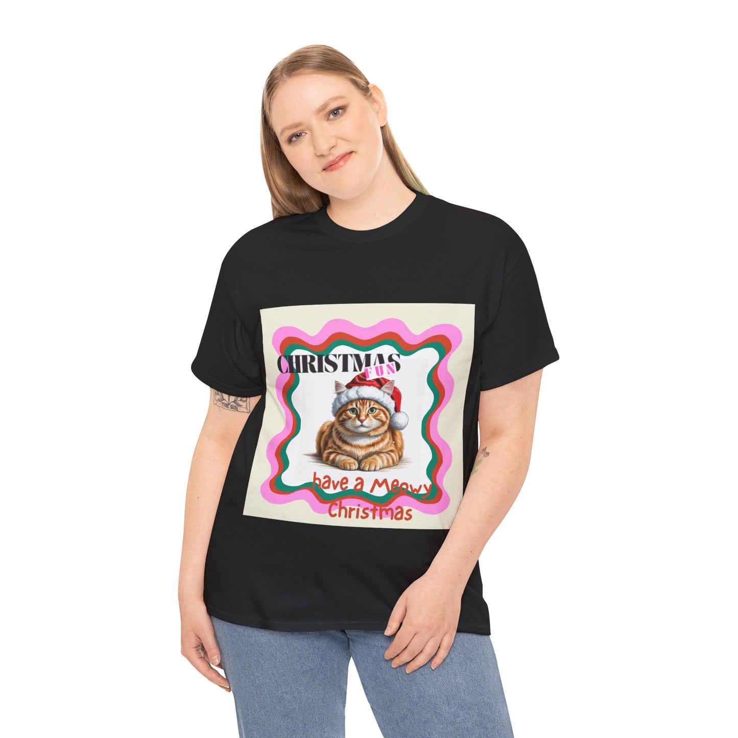 Ginger Cat Christmas T-Shirt, Festive Ginger Cat Christmas Tee, Cute Pet Lover Shirt, Holiday Apparel, Great Gift for Ginger cat Owners