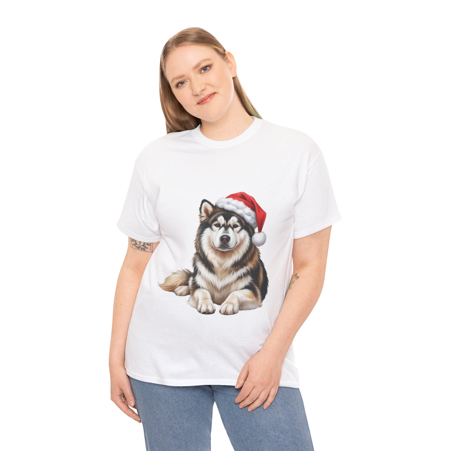 Christmas Malamute T-Shirt, Festive Malamute Dog Christmas Tee, Cute Pet Lover Shirt, Holiday Apparel, Great Gift for Dog Owners